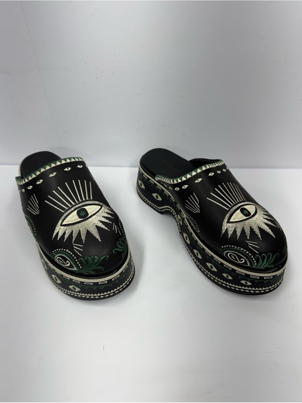 Farm Rio Black Platform Clogs Embroidered Mystic - Picture 2 of 8